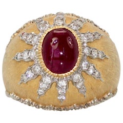 Retro Buccellati 18 Karat Textured Brushed Gold Diamond Ruby Cabochon Ring