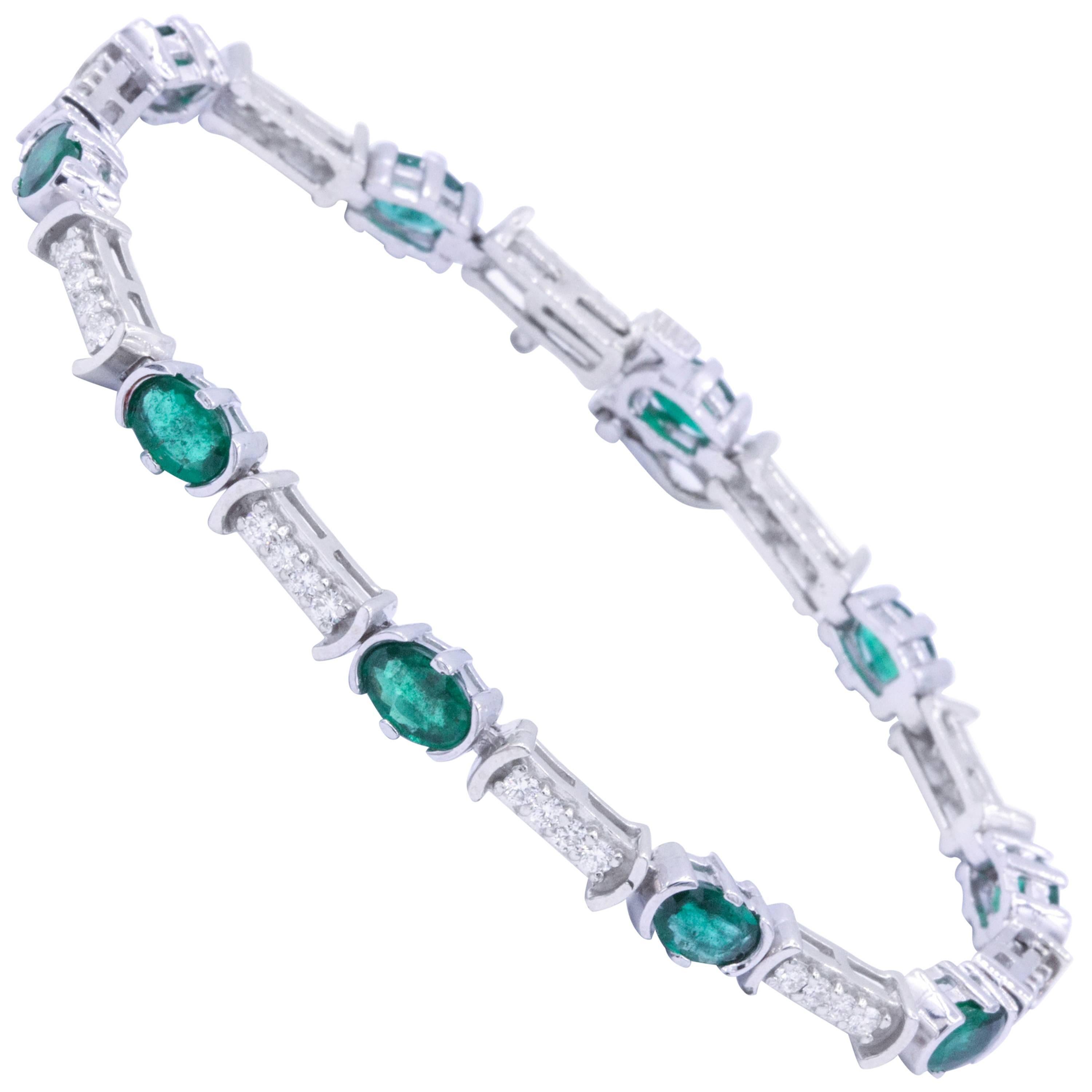 Tennisarmband mit Smaragd und Diamant