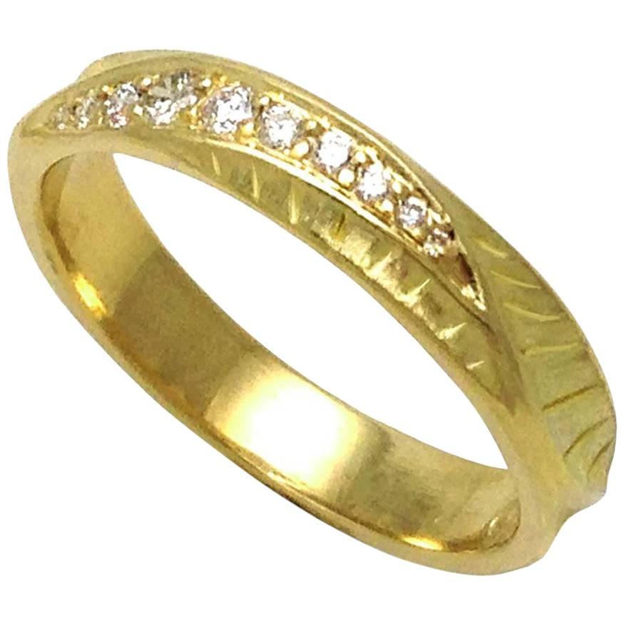 18 Karat Yellow Gold Wave Crest Wedding Band with 0.11 Carat Diamonds For Sale