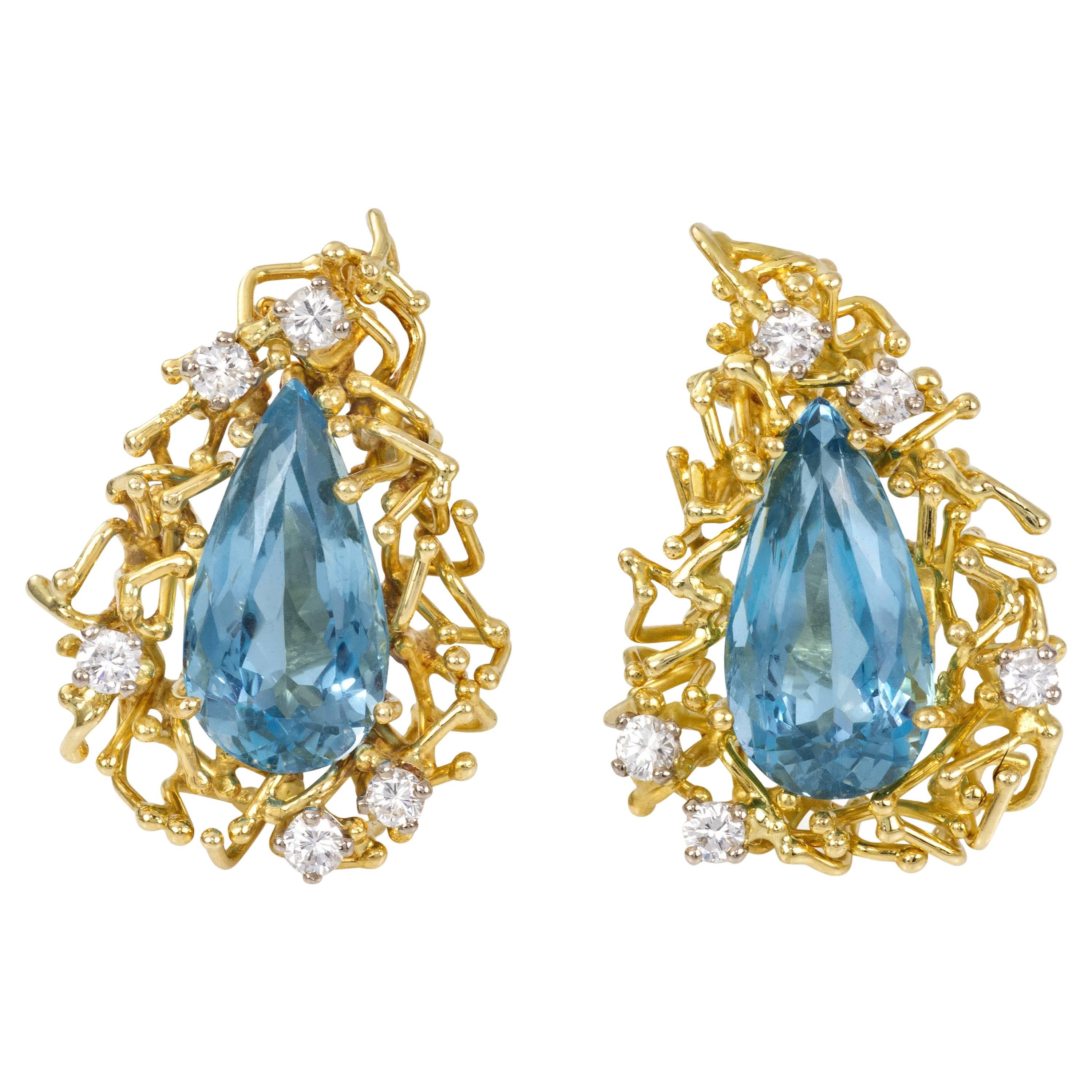 Alan Gard, London, 1968, Aquamarine, Diamond and Gold Earrings For Sale