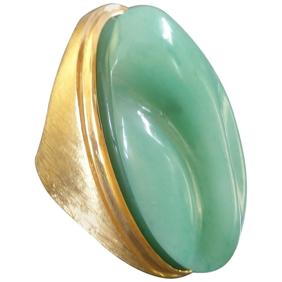 1970s Burle Marx Forma Livre Modernist Jade Green Chrysoprase Gold Cocktail Ring