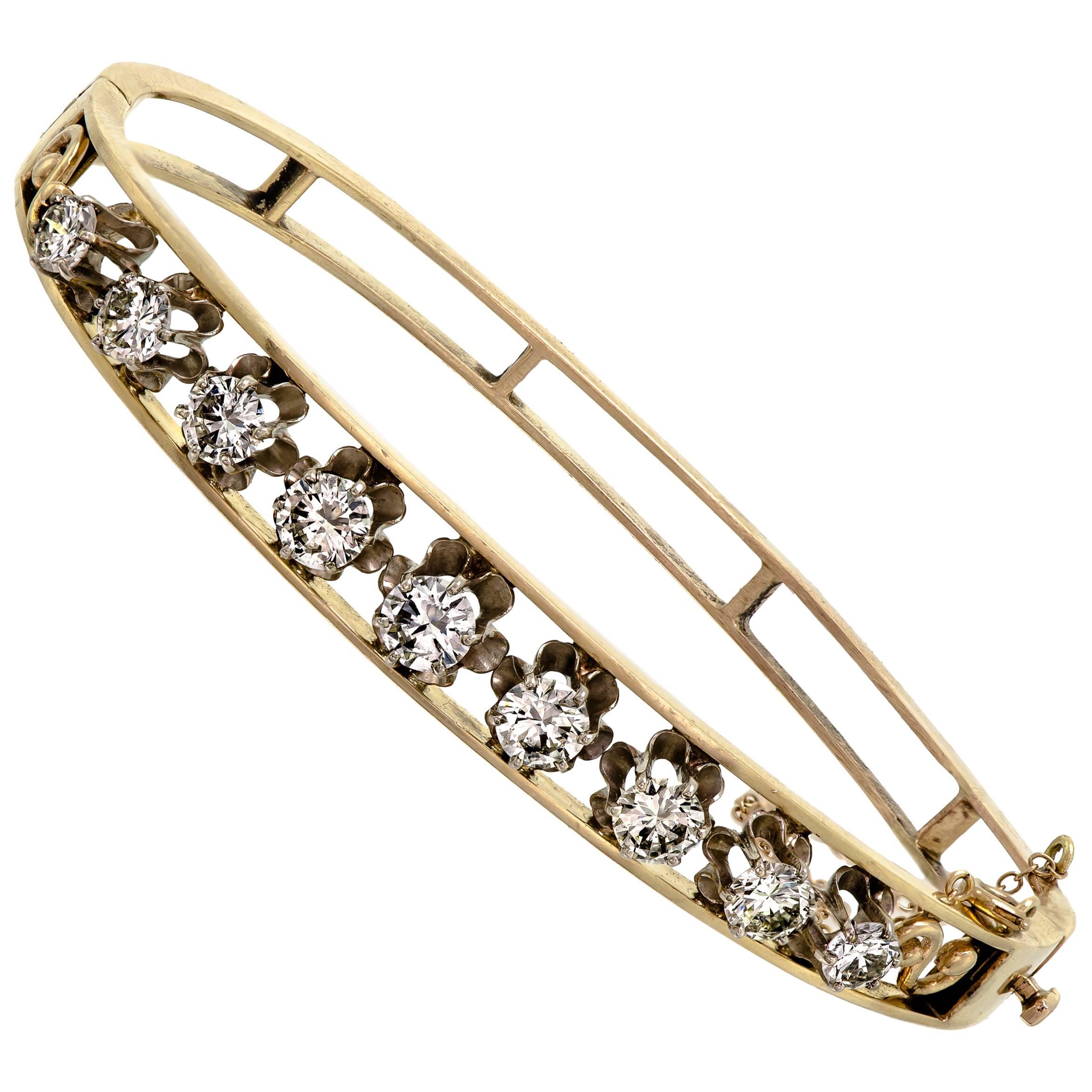 Vintage 1930s Diamond 14 Karat Yellow Gold Stiff Hinged Bangle Bracelet For Sale