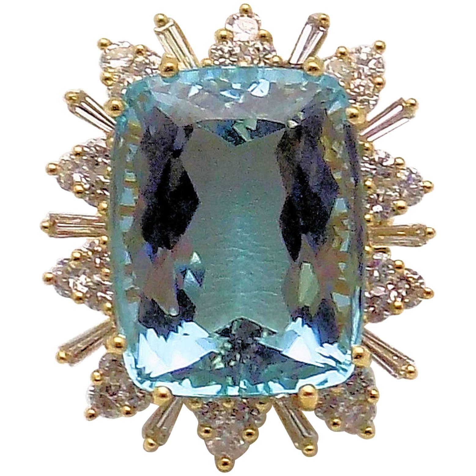 Aquamarine and Diamond Ring For Sale