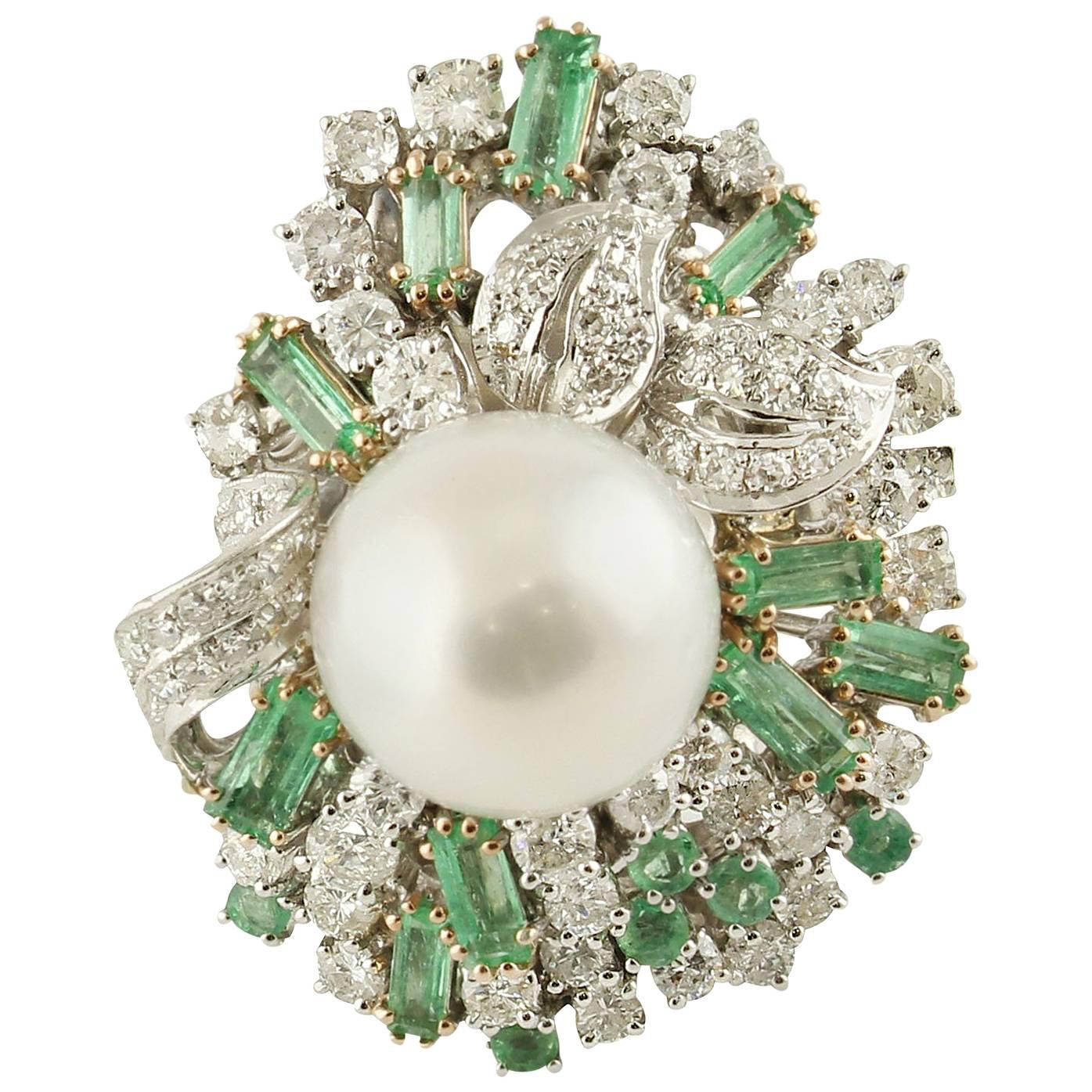 Diamond  Emerald Australian Pearl White Gold Ring