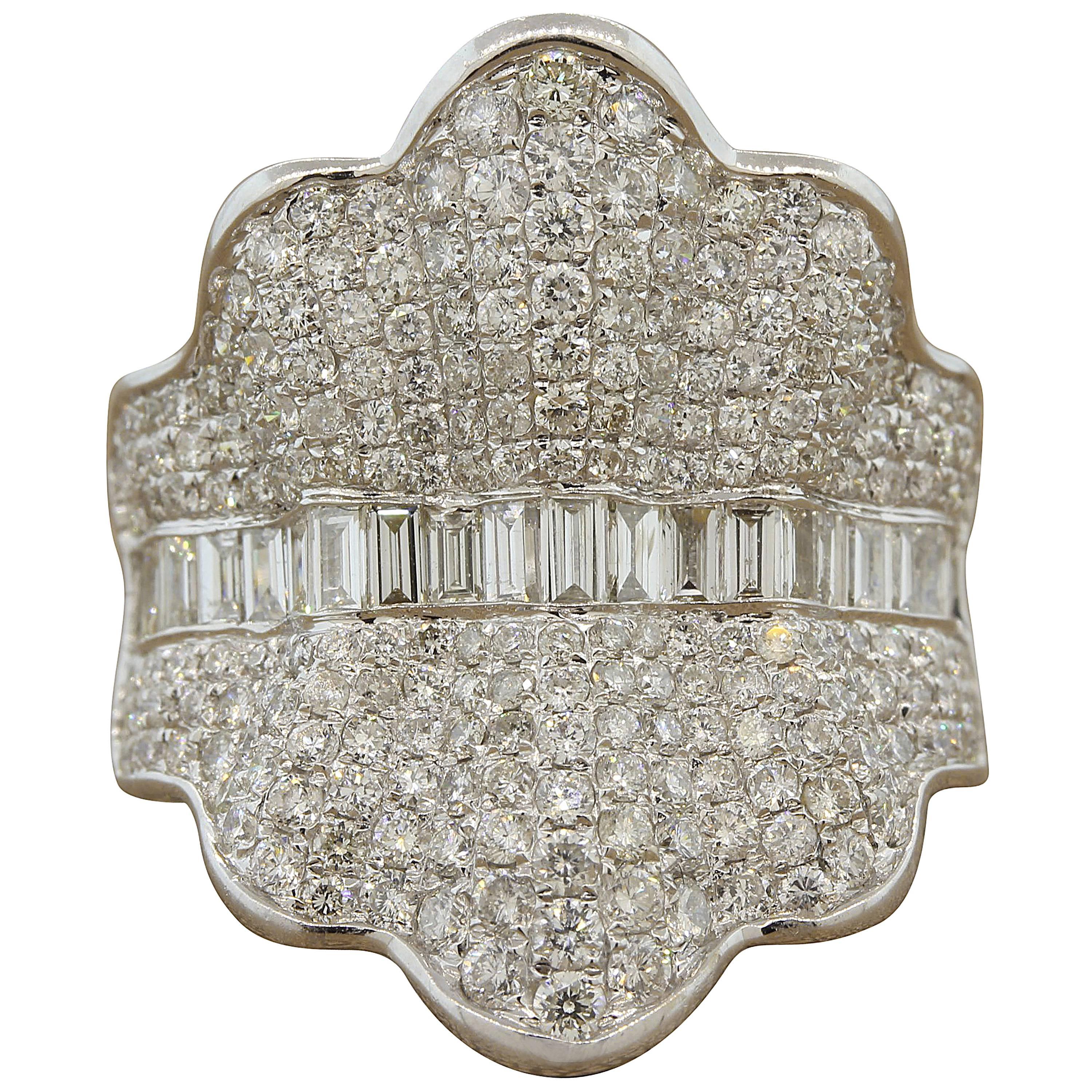 Diamond Pave Gold Ballerina Ring