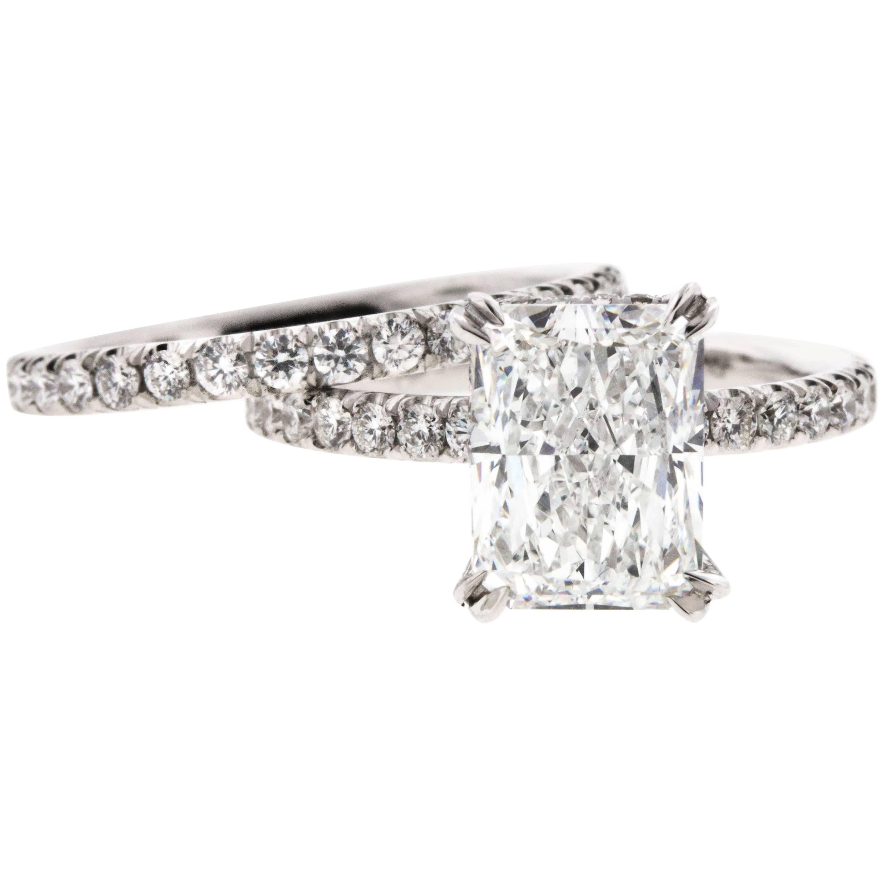 Elongated Radiant Cut Diamond Platinum Ring For Sale at 1stDibs