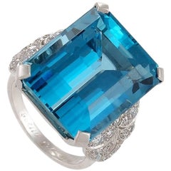 English 1960s Aquamarine Diamond and Platinum Ring