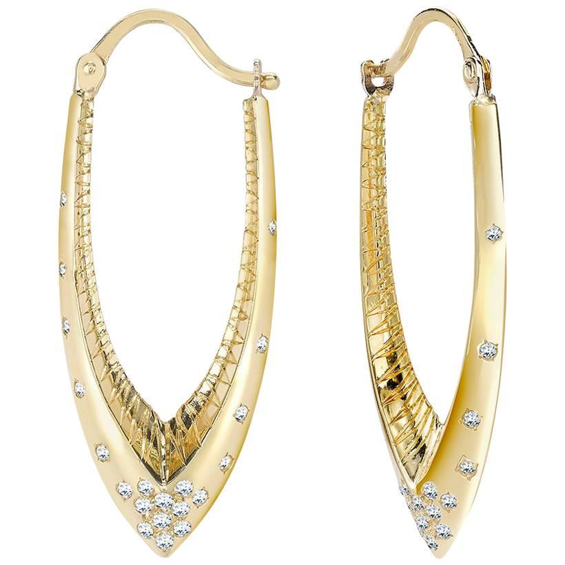 Venyx 18 Karat Gold and Diamond Parrot Star Fish Earrings
