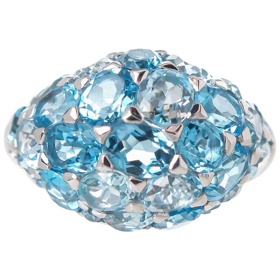 Blue Topaz Cluster Dome Ring 7.13 Carat Set in 18 Karat White Gold For Sale