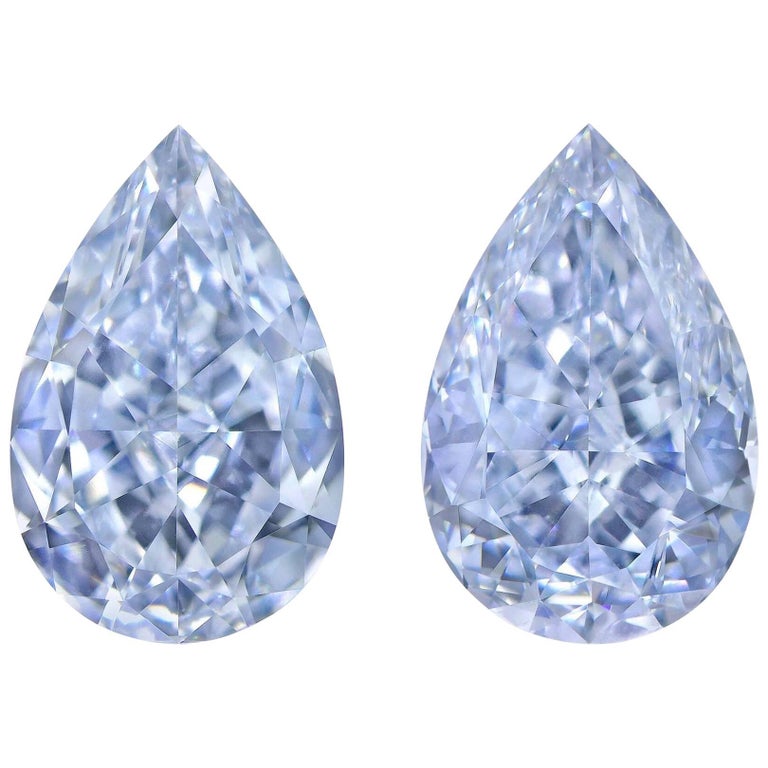 Rare Pair of Fancy Blue Pear shaped Diamonds For Sale at 1stdibs
