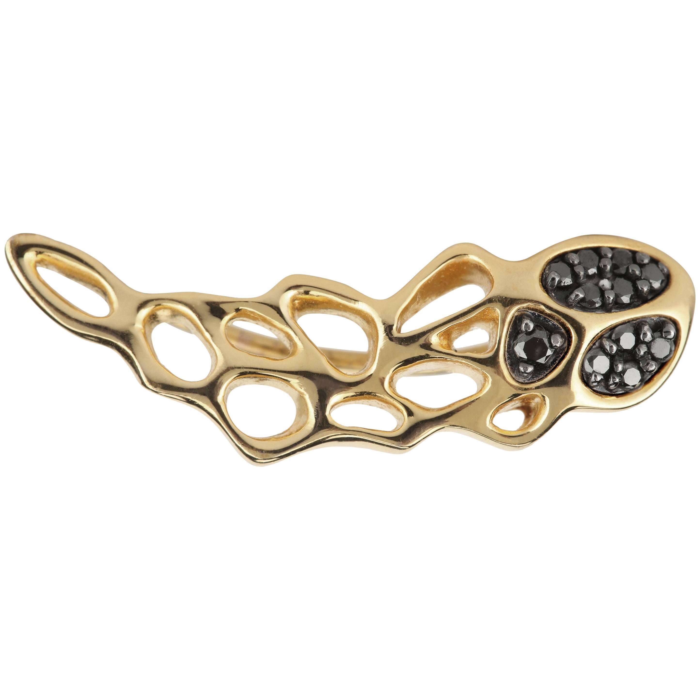 FLOWEN Eyra Ohr Crawler Ohrring aus 18 Karat Gold und schwarzen Diamanten aus Sterlingsilber im Angebot