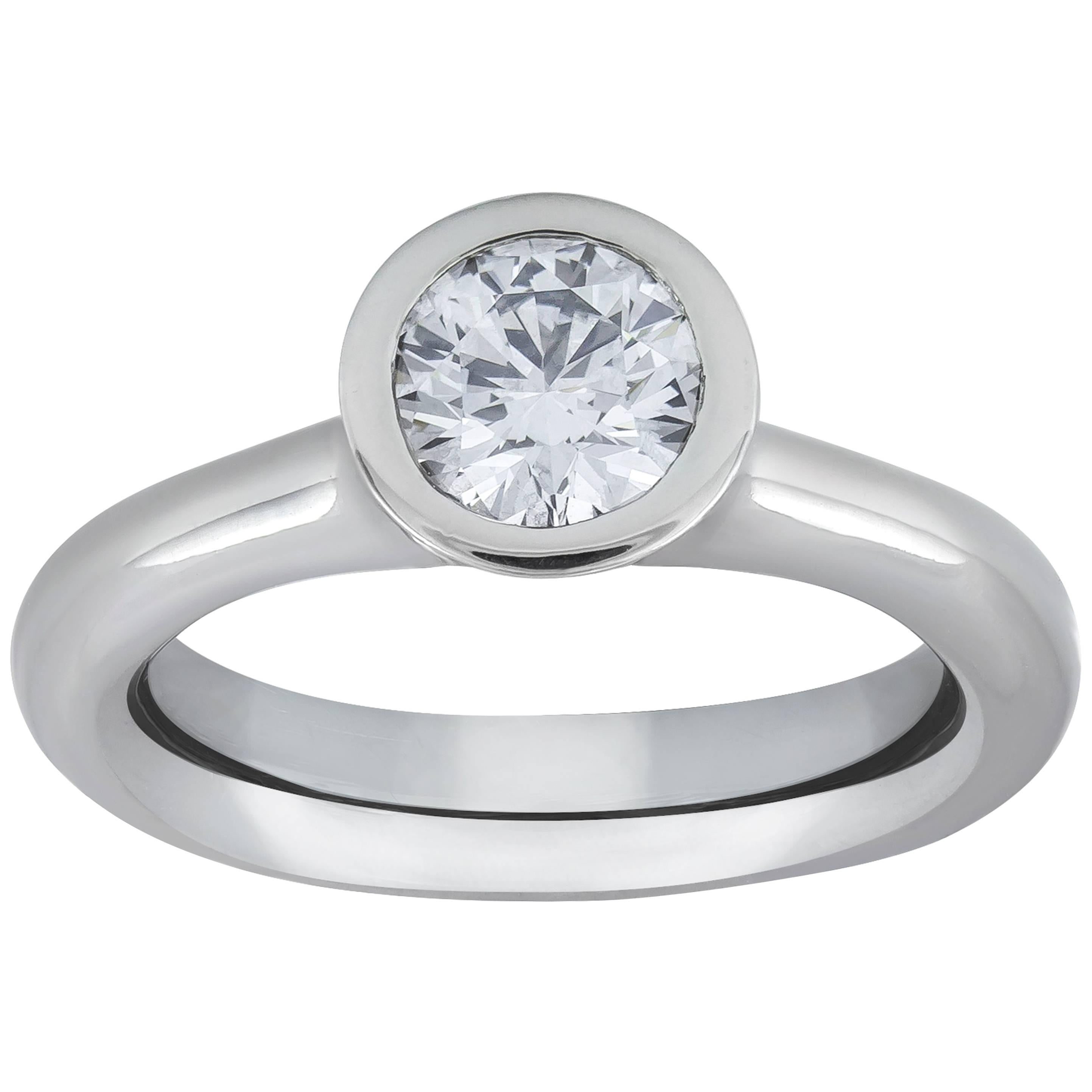 GIA Certified Natural Blue Sapphire Solitaire Engagement Ring For Sale