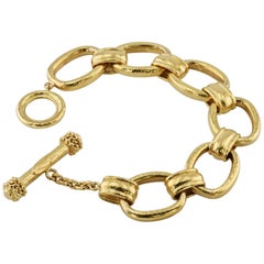 Elizabeth Locke Oval Link Yellow Gold Toggle Bracelet