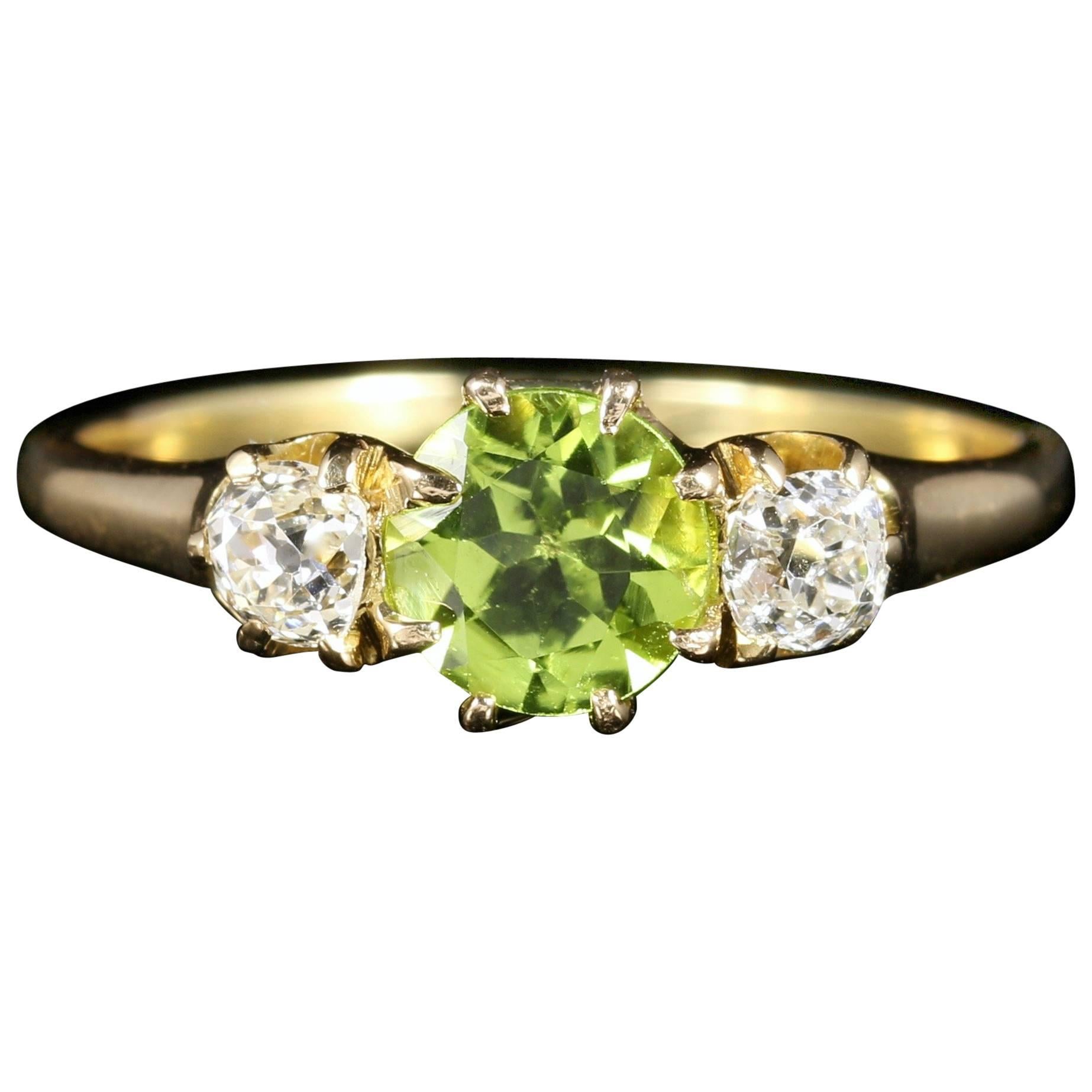Antique Victorian Peridot Diamond Ring Trilogy 18 Carat Gold, circa 1890