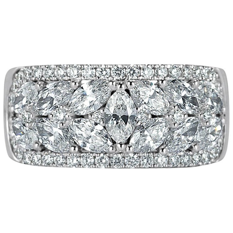 Mark Broumand 2 40 Carat Round Brilliant Cut Diamond Right Hand Ring Mark Broumand 2 40 Carat Round Brilliant Cut Diamond Right Hand Ring For