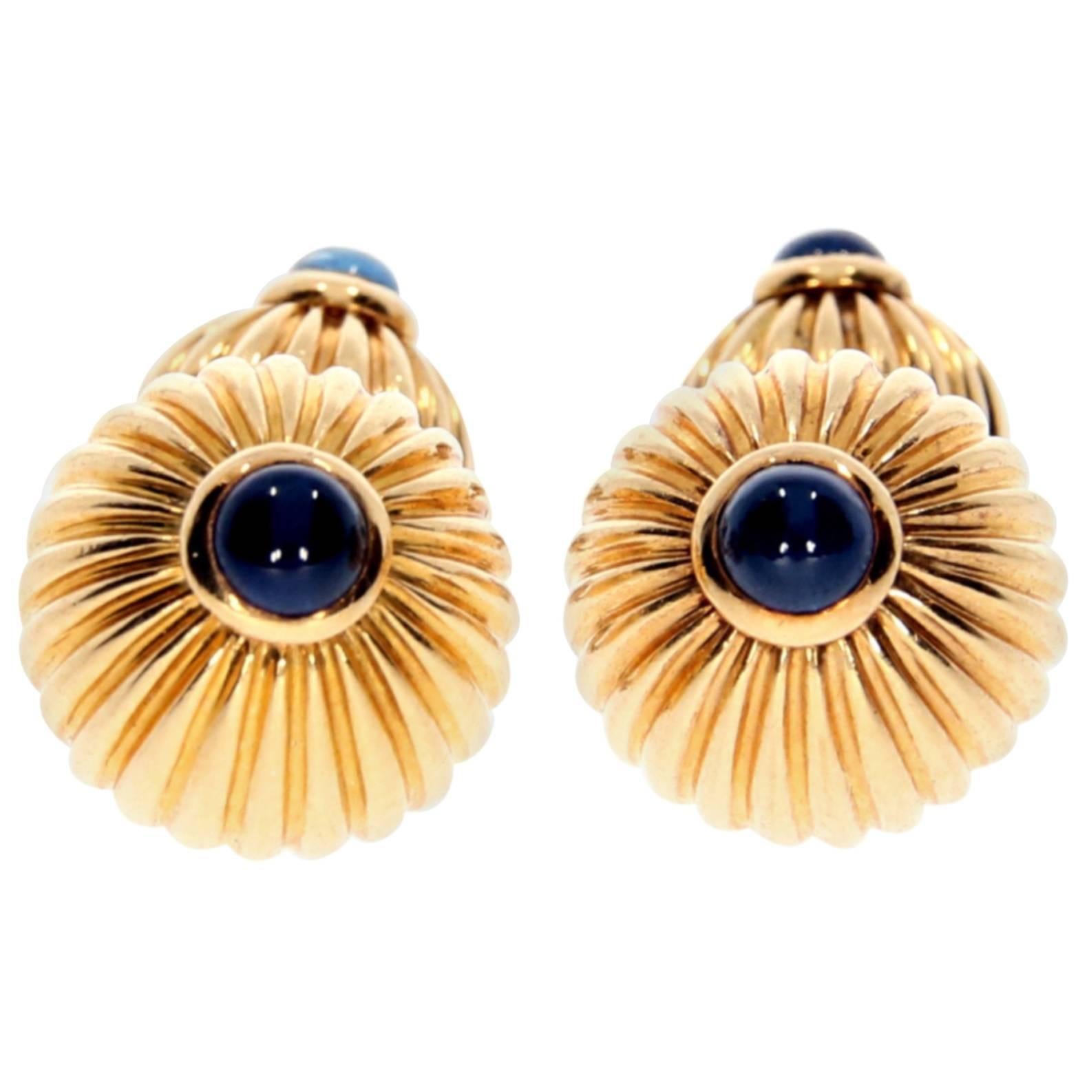 1991 Cartier Gold Melon Bead Blue Sapphire Cufflinks For Sale