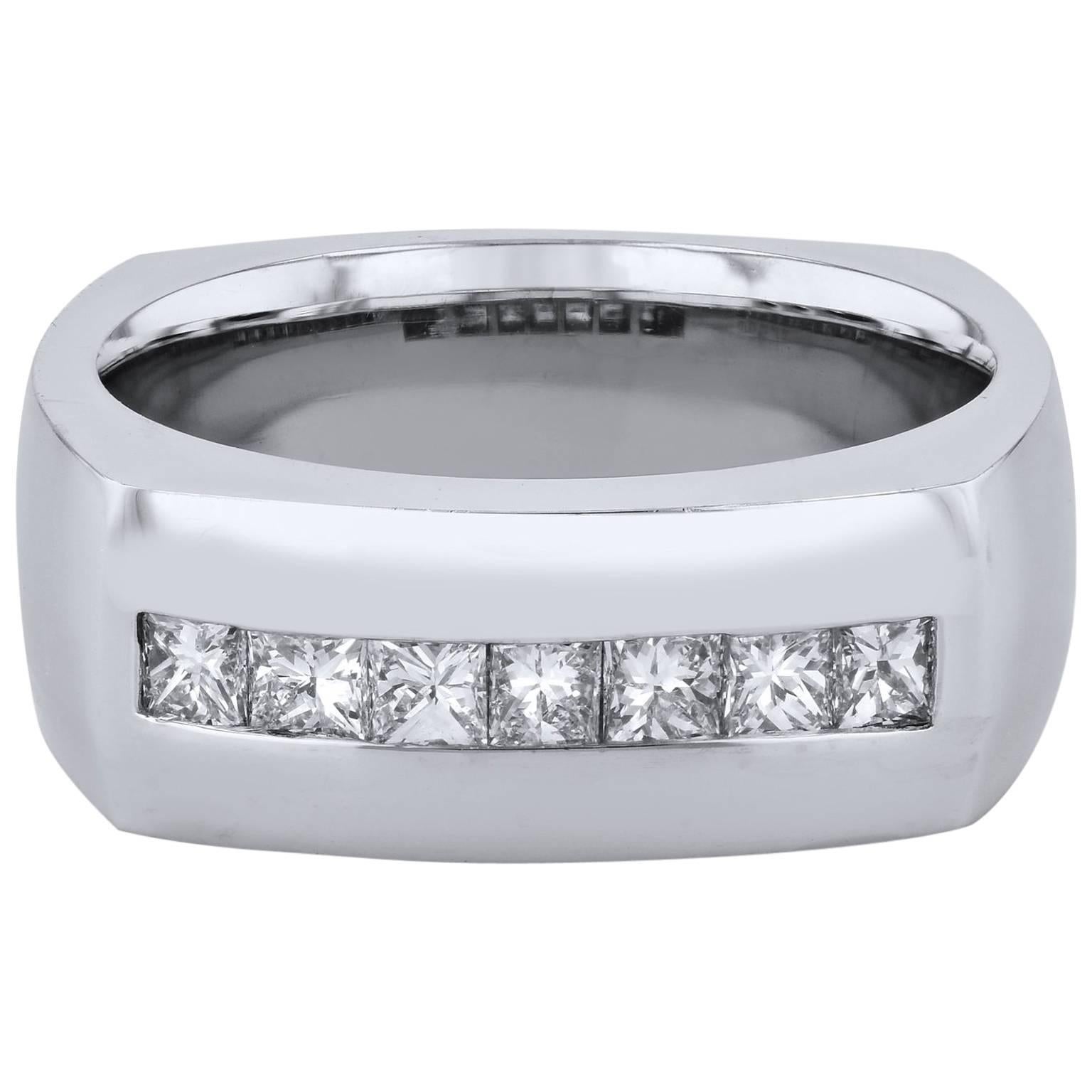 Fantastic Men's Diamond Platinum Ring For Sale at 1stDibs