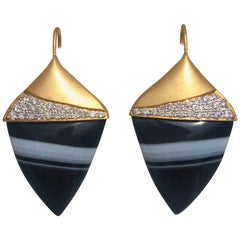 Lauren Harper Tuxedo Agate .72 Carat Diamonds Gold Earrings