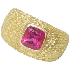Van Cleef & Arpels More Rings