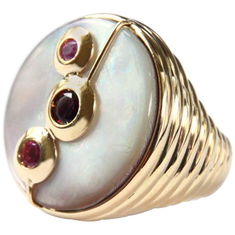 Mother Of Pearl Greek Gold Steel Ring