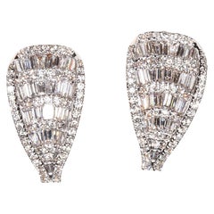 Stunning Art Deco Style Diamond and Gold Stud Earrings