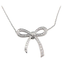 Platinum Pendant Necklaces
