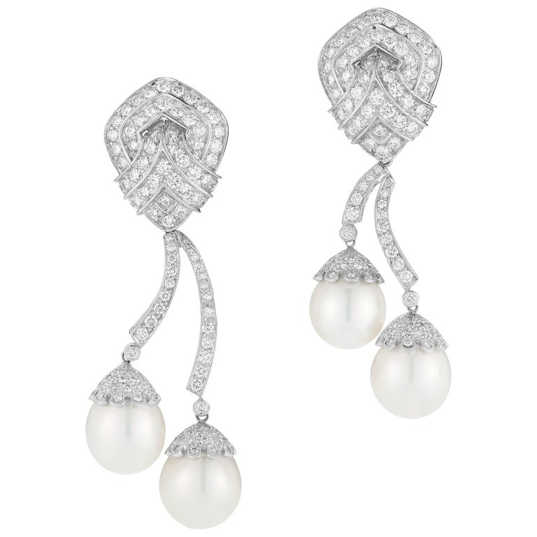18 Karat White Gold Hanging Diamond And South Sea Pearl Earrings For 18 Karat White Gold Hanging Diamond And South Sea Pearl Earrings For