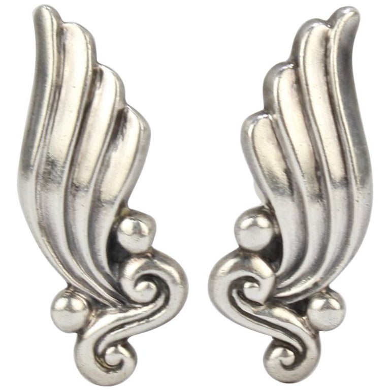 Pair Of Mid Century Modern Margot De Taxco Mexican Sterling Silver Pair Of Mid Century Modern Margot De Taxco Mexican Sterling Silver Earrings For