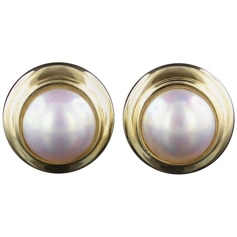 Tiffany And Co 18 Karat Yellow Gold Mabe Pearl Earrings For At 18 Karat Yellow Gold Mabe Pearl Earrings For
