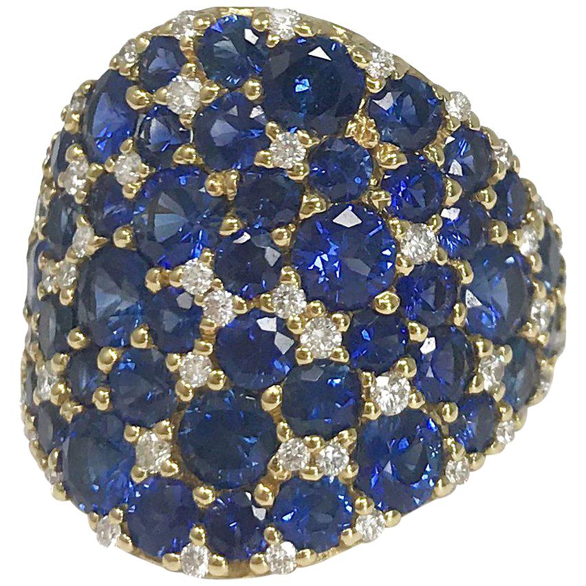 Carelle 18K YG, 6.18 Ct Blue Sapphire, .57 Ct Diamond Tapered Cigar Band Ring For Sale