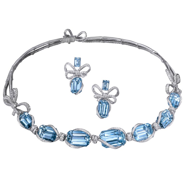 White Gold Diamond And Aquamarine Necklace Earrings Suite White Gold Diamond And Aquamarine Necklace Earrings Suite For