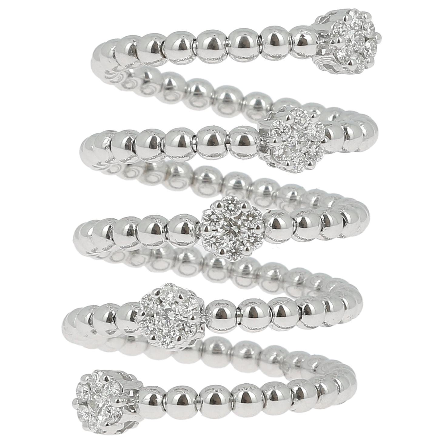 0.62 Carat GVS Diamond Ring 18K Yellow Gold / Round White Diamond Fashion Rings For Sale