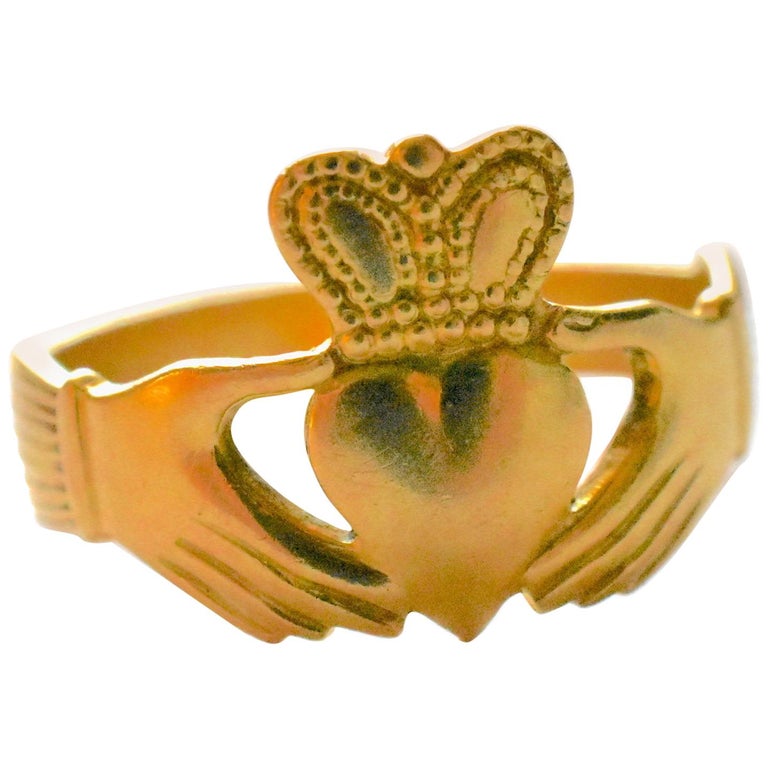Irish Claddagh 18 Karat Gold Hands And Heart Ring At 1stDibs Irish irish-claddagh-18-karat-gold-hands-and-heart-ring-at-1stdibs-irish