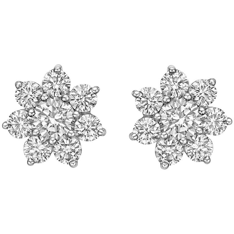 Small Diamond Star Cluster Earstuds, 2.25 Carat For Sale
