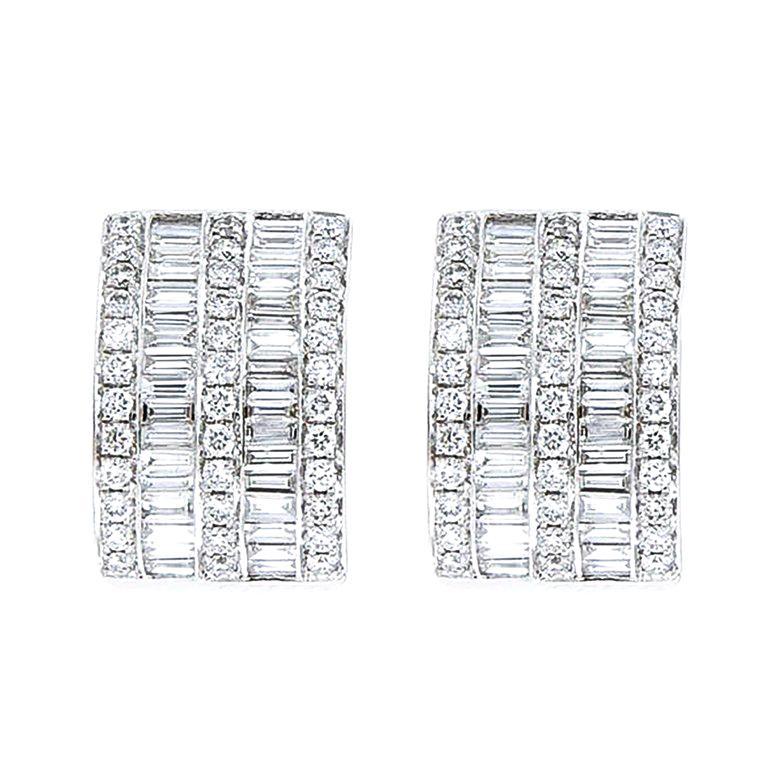 Diamonds ct 1.54. Earrings in 18 Kt White Gold. Made in Italy For Sale