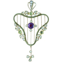 9k Gold Pendant Necklaces