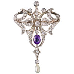 1910-1919 Brooches
