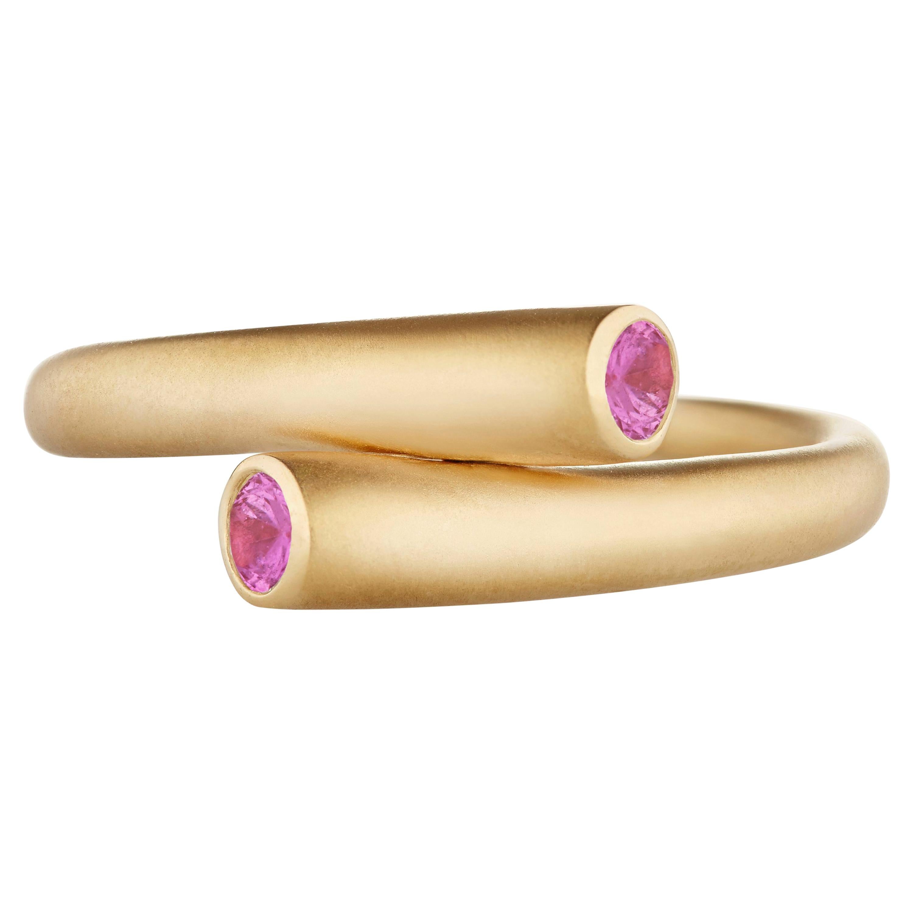 Modern 18 Karat Gold and .23 Carat Pink Sapphire Single Whirl Stacking Band Ring For Sale