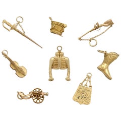 1810s French Yellow Gold Bracelet Charms Napoleonic Hussar