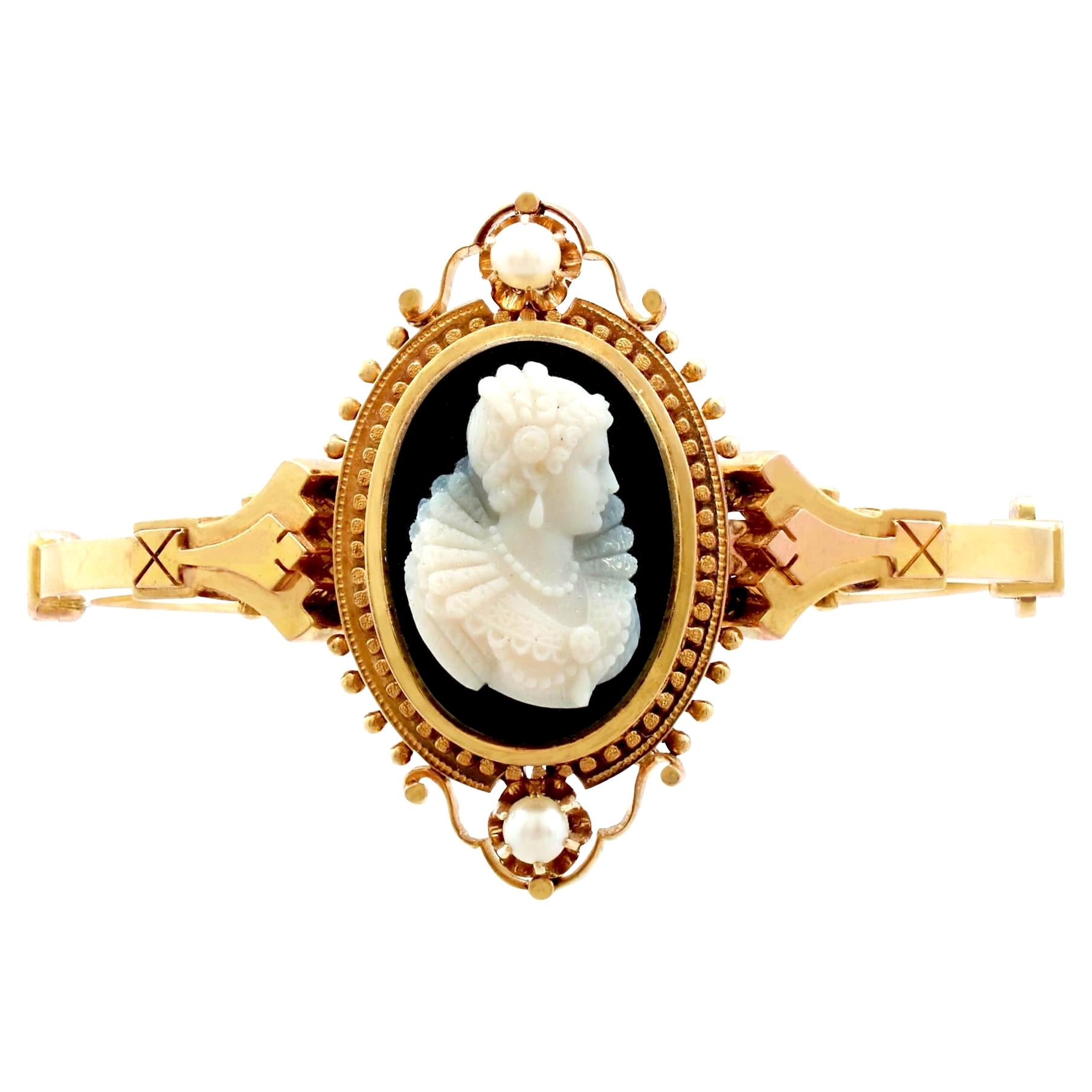1880s Victorian Cameo Bangle Bracelet with Pearls in Yellow Gold For Sale