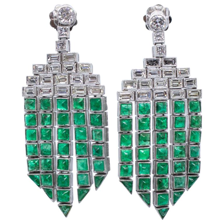 Platinum Diamond and Emerald Chandelier Art Deco Dangle Earrings