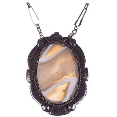 1960-1969 Pendant Necklaces