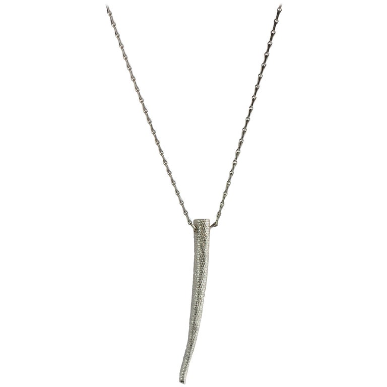 18 Karat Solid White Gold Rat Tail Textured Pendant Necklace For Sale ...