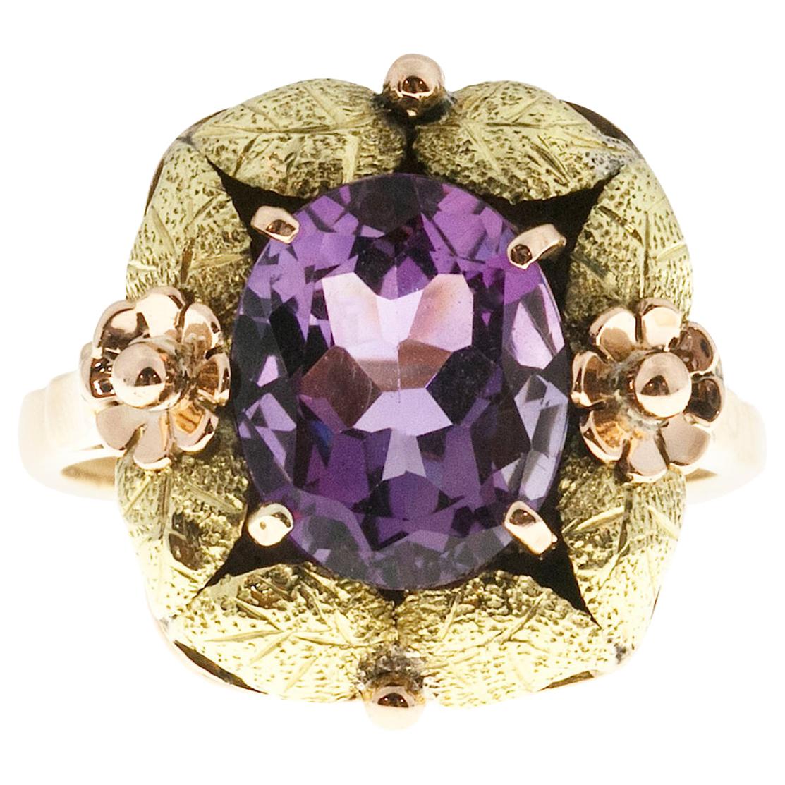 3.20 Carat Oval Amethyst Victorian Textured Flower Gold Ring For Sale