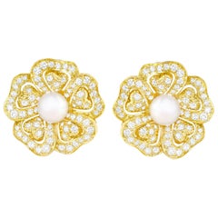 Pearl More Earrings