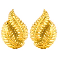 18th Century and Earlier Earrings