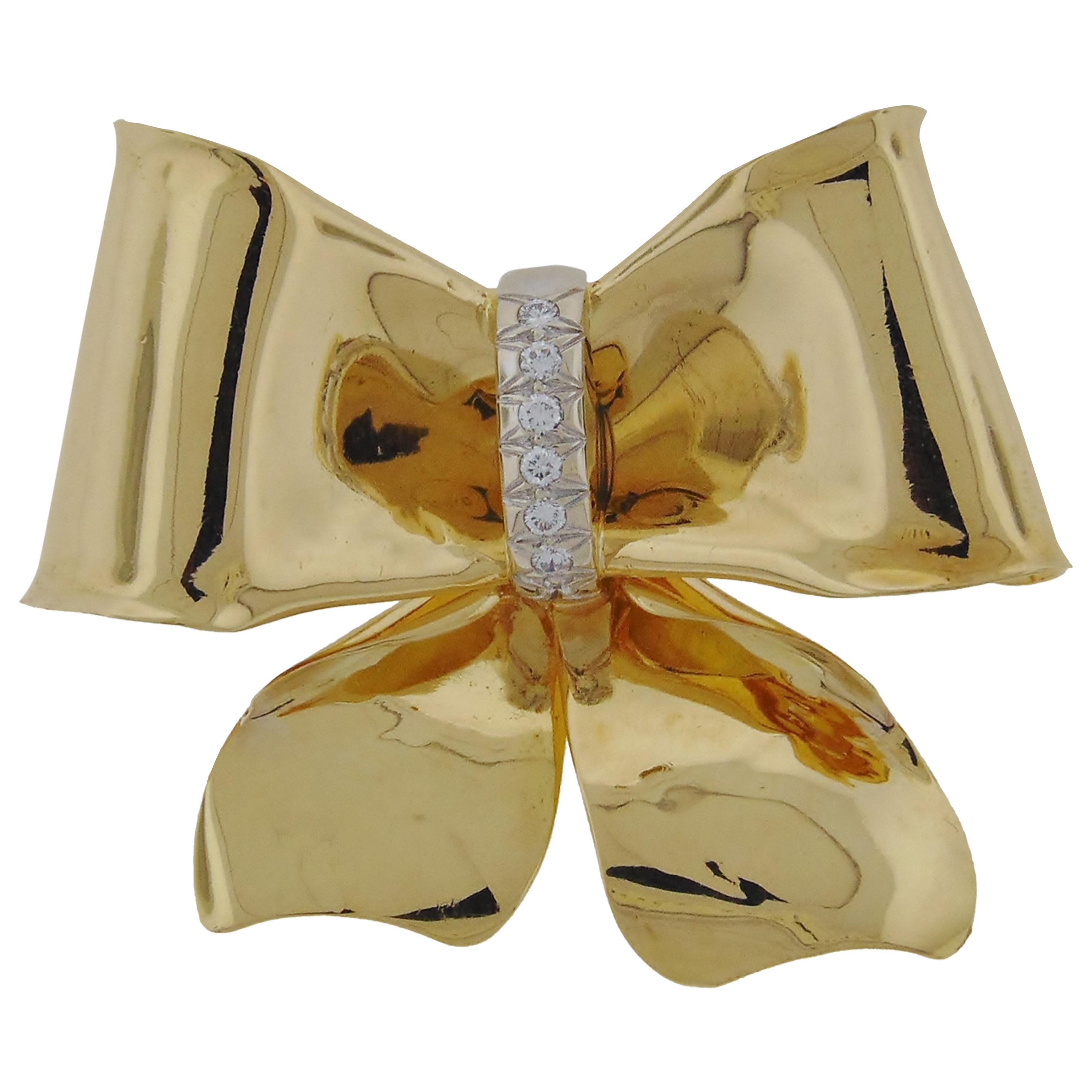 Diamond Bow Brooch, 18 Karat Yellow Gold For Sale
