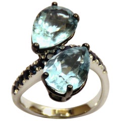 Aquamarine Blue Sapphires White 18 Karat Gold Cocktail Ring Modern Contemporary