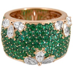 4.39 Carat Diamond and Emerald 18 Karat Gold Ring