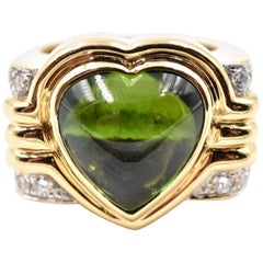 14 Karat Yellow Gold Heart Shaped Peridot and Diamond Ring